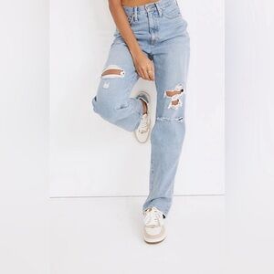 Madewell Baggy Straight Jeans Ripped Edition size 26
